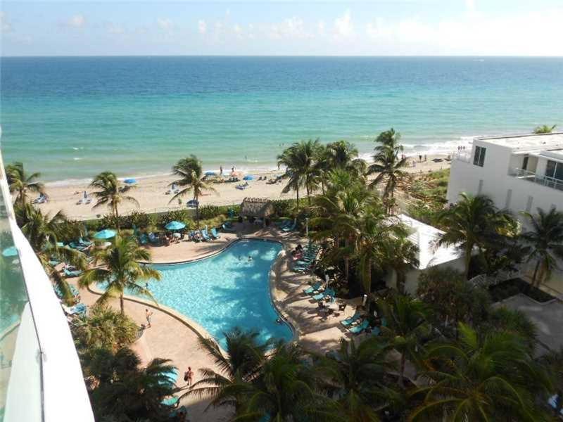 Hollywood Beach Apartment Luaran gambar