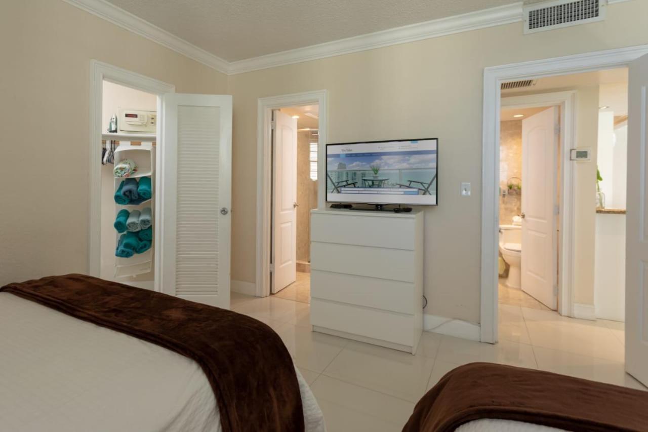Hollywood Beach Apartment Luaran gambar