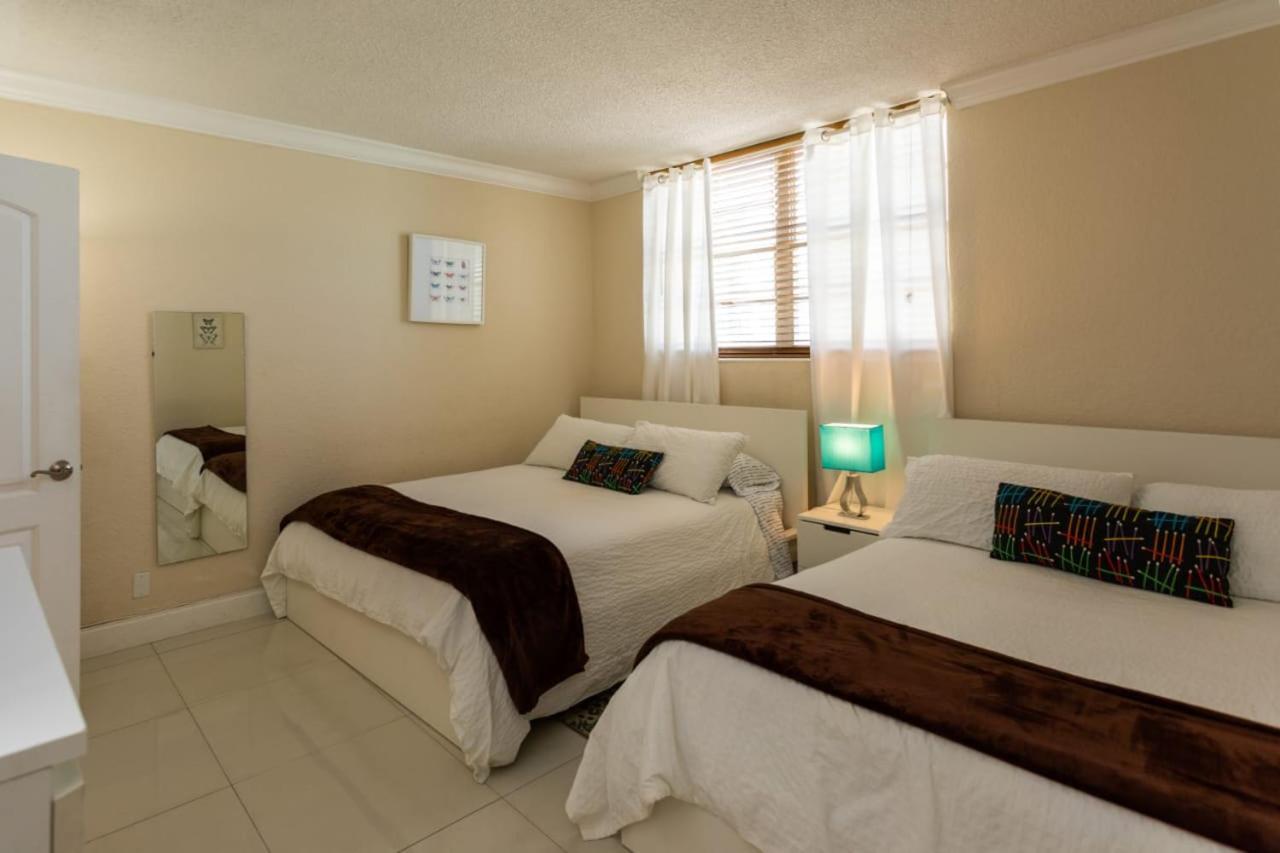 Hollywood Beach Apartment Luaran gambar
