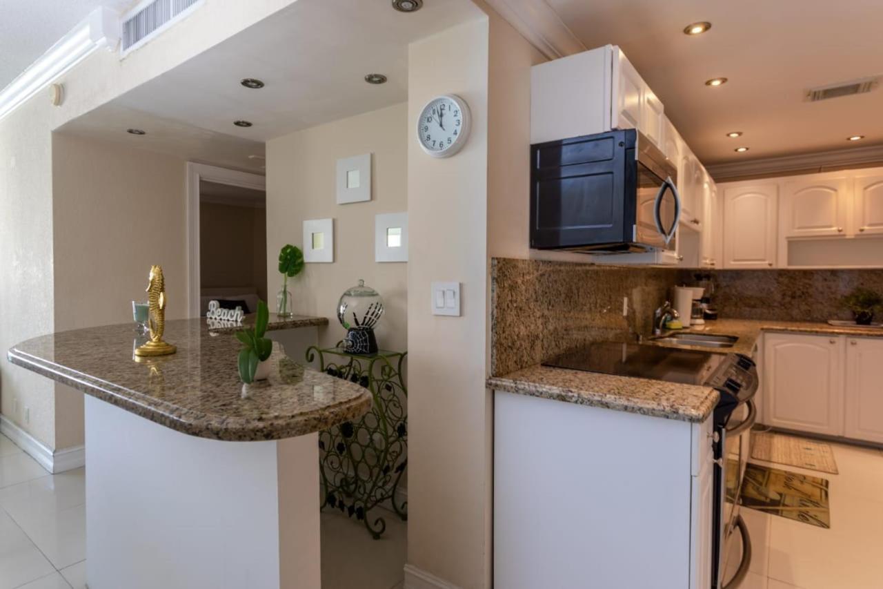 Hollywood Beach Apartment Luaran gambar
